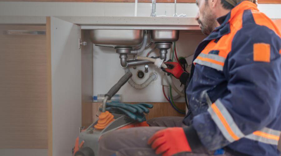 Professional slab leak plumber services in Lueders, TX
